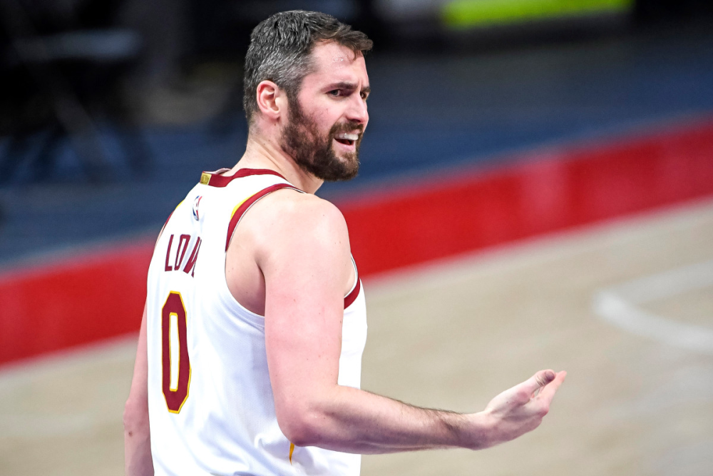  杰伦布朗高效砍下三十一，绿军轻取猛龙巩固东部排名