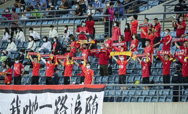  法兰克福上演补时绝杀，保级关键战惊险取胜