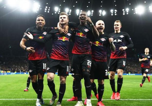  莱比锡红牛年轻阵容刮起青春风暴  